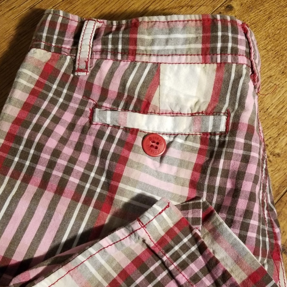 Shorts - Picture 6 of 8